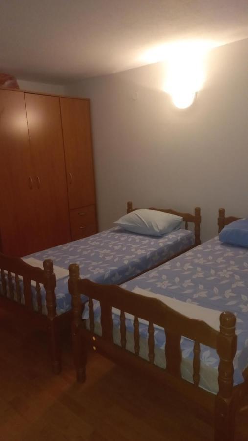 Apartments Vukasovic Kotor Bagian luar foto