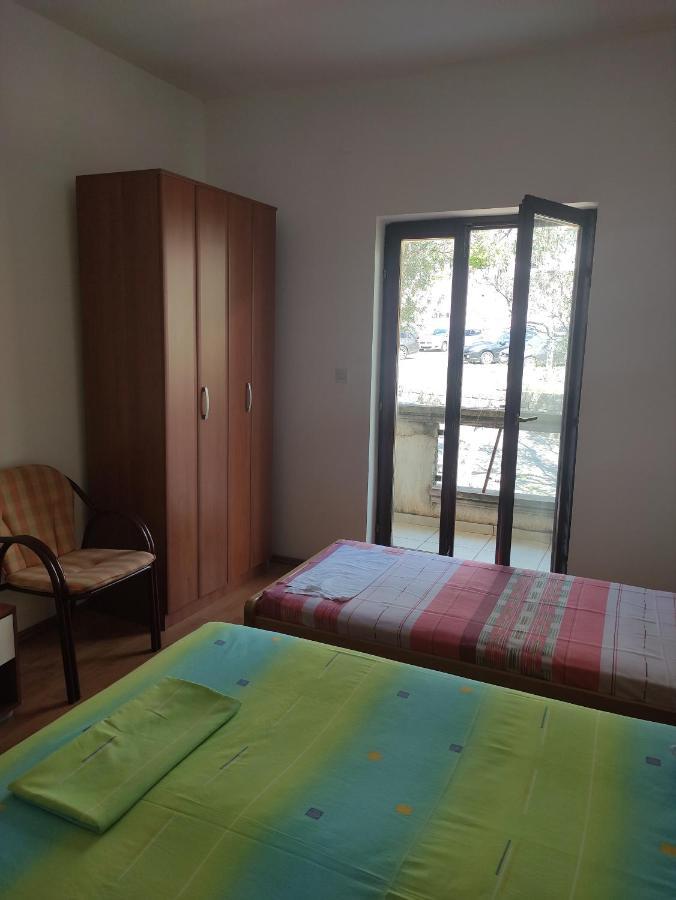 Apartments Vukasovic Kotor Bagian luar foto